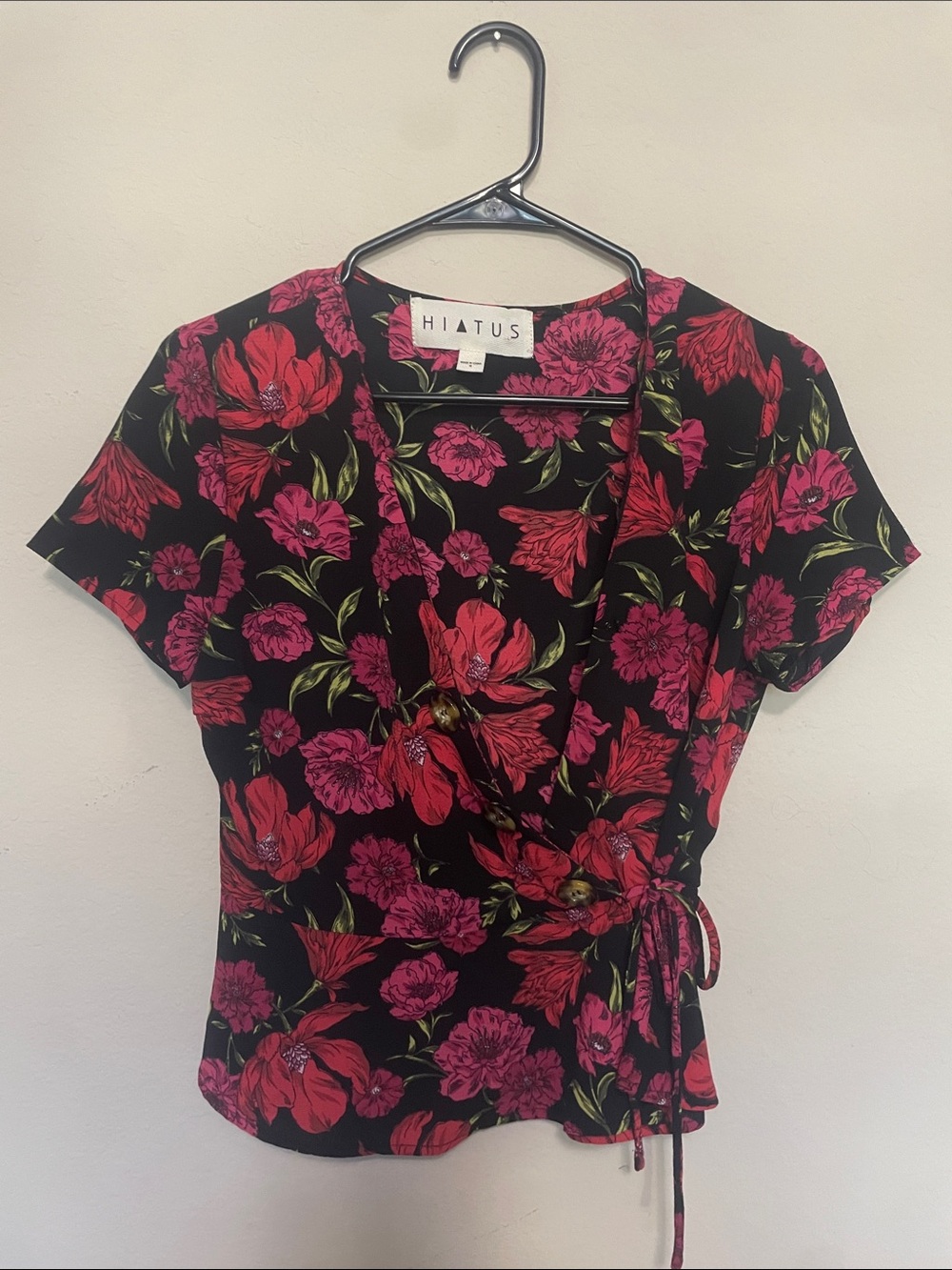 Hiatus Floral V-Neck Blouse - Multicolor M